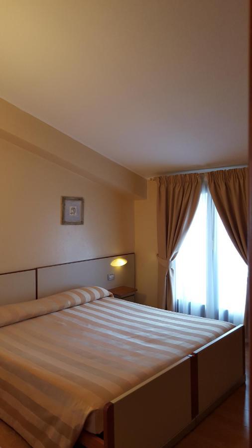 Hotel Cristoforo Colombo Osimo Exterior foto