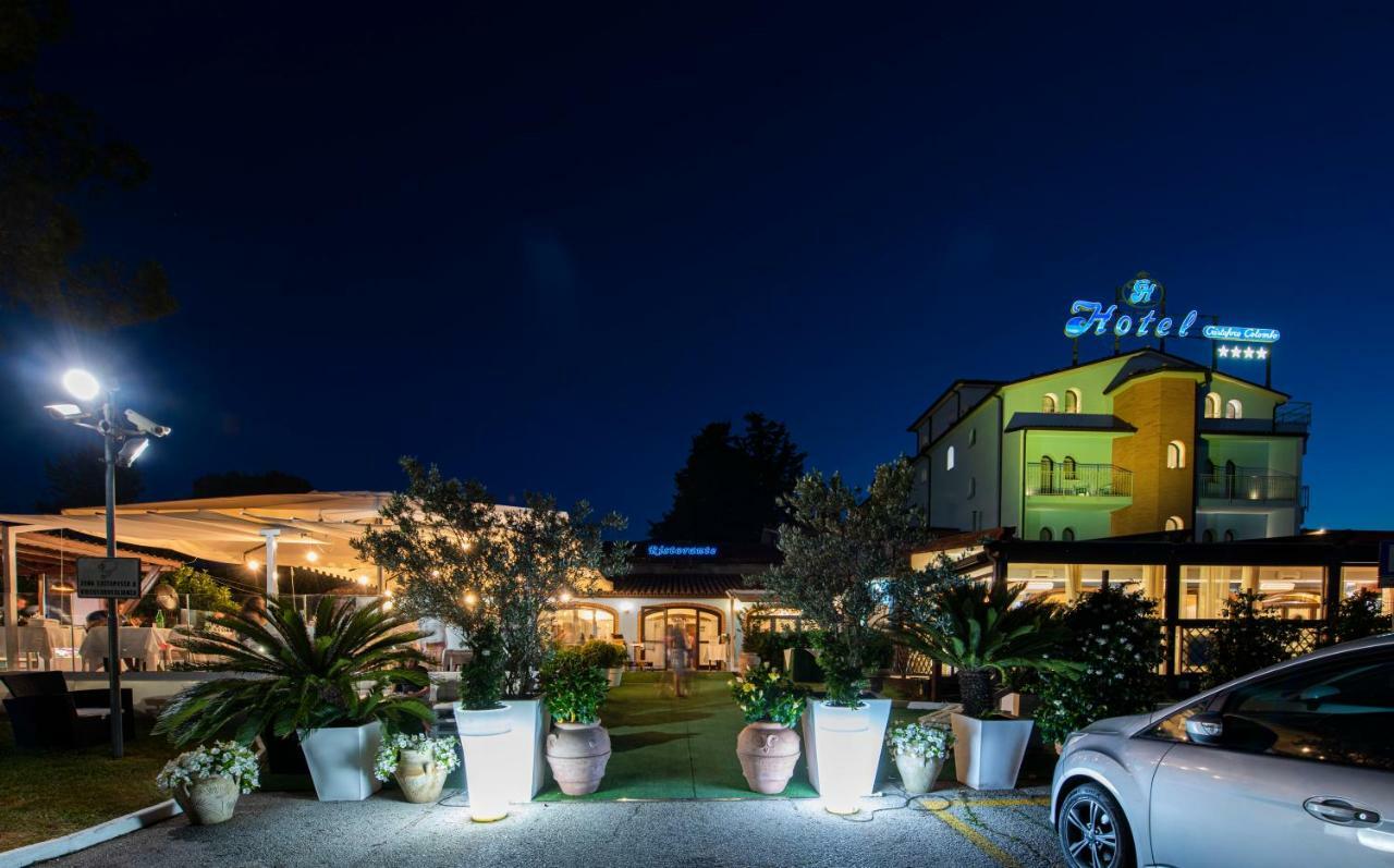 Hotel Cristoforo Colombo Osimo Exterior foto